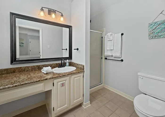 Duplex For 6 With Balcony & Resort-style Amenities Holiday home
