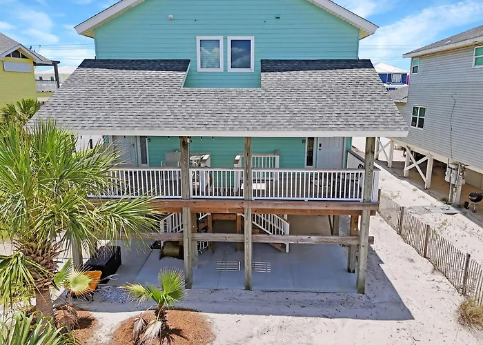 Holiday home Duplex For 6 With Balcony & Resort-style Amenities *