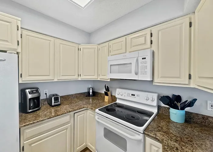 Duplex For 6 With Balcony & Resort-style Amenities Holiday home *